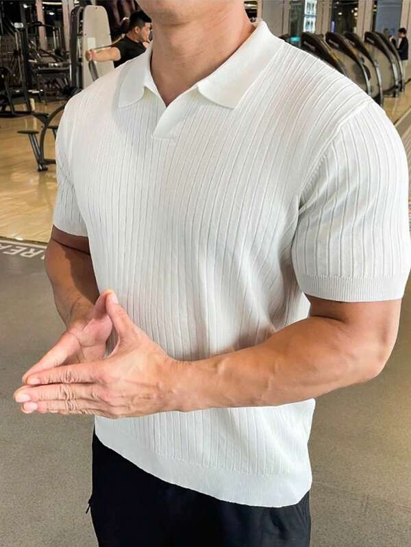 (026) Suéter de Malha de Manga Curta de Cor Sólida Masculino