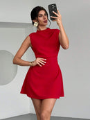 (130) Firerie Vestido Curto Vermelho com Colete, Vestido Elegante